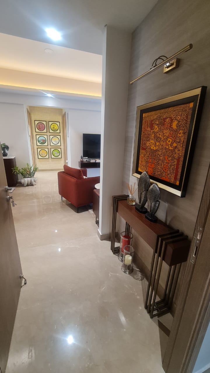 Interior 4